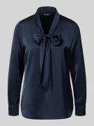 Strikblouse met V-hals, model 'YILVRAY'