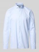 Slim fit zakelijk overhemd met haaikraag