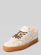 Sneakers met vetersluiting