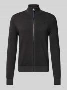 Gebreid vest met opstaande kraag