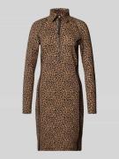 Knielange jurk met overhemdkraag