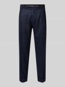Slim fit pantalon van pure scheerwol, model 'Tillo'