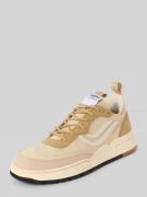 Sneakers met vetersluiting