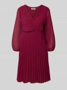 Knielange jurk met plissévouwen, model 'Im44sa'