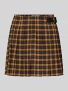 Uitlopende minirok met plooien aan één kant, model 'CAT'