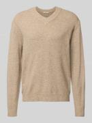 Relaxed fit gebreide pullover met V-hals, model 'MOVE'