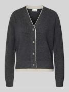 Cardigan van wol met V-hals, model 'Tracy'