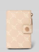 Pasjeshouder met labelstitching