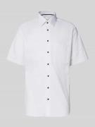 Modern fit overhemd met korte mouwen en knoopsluiting