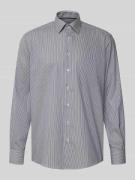 Comfort fit zakelijk overhemd van katoen met kentkraag