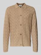Cardigan met platte kraag en knoopsluiting, model 'Eloi'