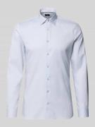 Slim fit zakelijk overhemd met kentkraag