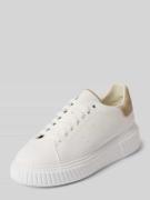 Lage sneakers van echt leer, model 'SVEA 9A'