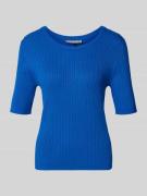 Slim fit gebreide pullover van viscosemix met kabelpatroon