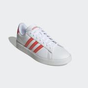 adidas Sportswear Sneakers GRAND COURT CLOUDFOAM COMFORT Design geïnsp...