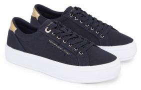 NU 20% KORTING: Tommy Hilfiger Plateausneakers ESSENTIAL VULC CANVAS S...
