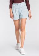 NU 20% KORTING: Levi's® Hotpants FEATHERWEIGHT MOM