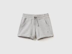 NU 20% KORTING: United Colors of Benetton Sweatshort voor kinderen