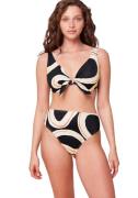 Triumph Beugelbikinitop Summer Allure W