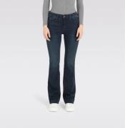 NU 20% KORTING: MAC Bootcut jeans Dream-Boot Recht belijnd met iets ui...