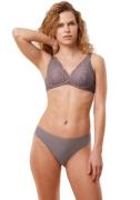 Triumph Slip Body Make-Up Illusion Lace Highleg Tai