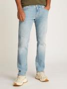 NU 20% KORTING: TOMMY JEANS Slim fit jeans SCANTON SLIM met gestempeld...