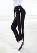 Lascana Jogpants met sportieve zijstrepen, loungewear