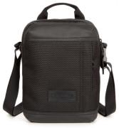 NU 20% KORTING: Eastpak Minibag THE ONE CNNCT in praktisch ontwerp