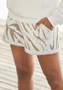 NU 20% KORTING: Lascana Relaxshorts - Korte broek met zebraprint, zijz...