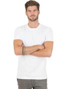 Trigema T-shirt TRIGEMA Slim-fit T-shirt van DELUXE-katoen (1-delig)