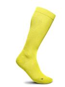 NU 20% KORTING: Bauerfeind Compressiekousen Run Ultralight Compression...