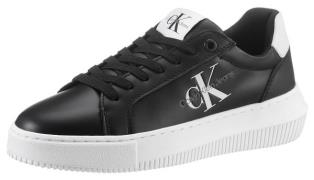 NU 20% KORTING: Calvin Klein Plateausneakers CHUNKY CUPSOLE MONO LTH W...