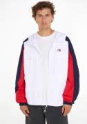 NU 20% KORTING: Tommy Jeans Plus Windbreaker TJM CHICAGO CLBK WINDBREA...