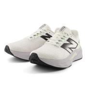 New Balance Runningschoenen FUELCELL PROPEL V5
