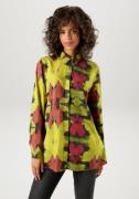 Aniston CASUAL Overhemdblouse met bloem batik-print - elk stuk is unie...
