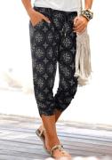 Lascana Strandcapri met all-over print en zakken, 3/4 broek, capribroe...