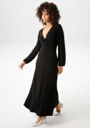 Aniston CASUAL Maxi-jurk met verfijnd knoop bij de decolleté