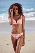 s.Oliver RED LABEL Beachwear Bikinitop met beugels Enja met gewatteerd...