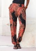 Lascana Strandbroek met print van palmbladeren en zakken, lichtgewicht...