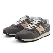 New Balance Sneakers 373