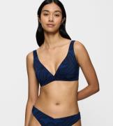 Triumph Beugelbikinitop Flex Smart Summer P Plunge pt