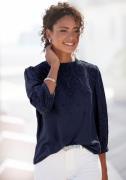 Lascana Blouse zonder sluiting met gaatjesborduurwerk en subtiele ruch...