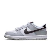 Nike Dunk low se lottery pack grey fog