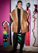 Studio Amaya Lammy oversized gilet strikceintuur maya