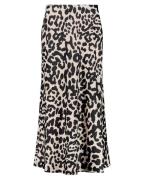 Monari  Rok 409717