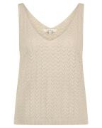 Circle of Trust Top zonder mouw ss25 15 coleen